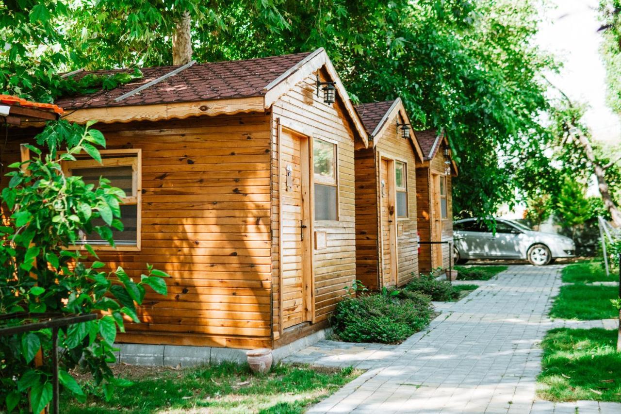 Naz Beach Bungalow Hotel In Antalya Kızılot Exteriér fotografie