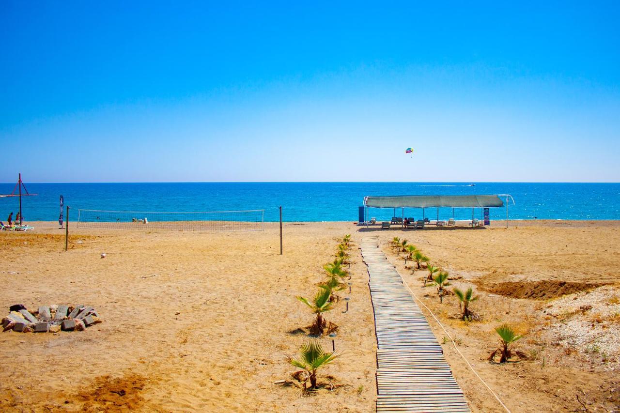 Naz Beach Bungalow Hotel In Antalya Kızılot Exteriér fotografie